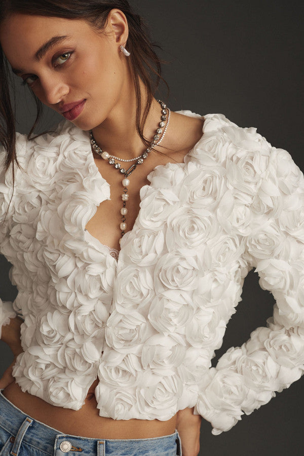 Blouse Blanche Fleurie 3D | Élégance Romantique et Texture Unique