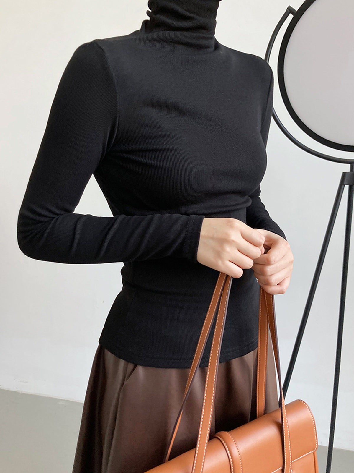 Col Roulé Noir | Coton Stretch | Minimalisme Essentiel