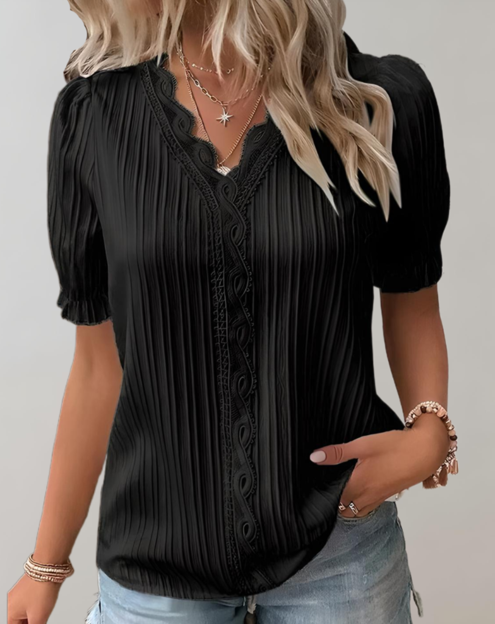 Blouse Plissée | Chic Décontracté et Détails Subtils