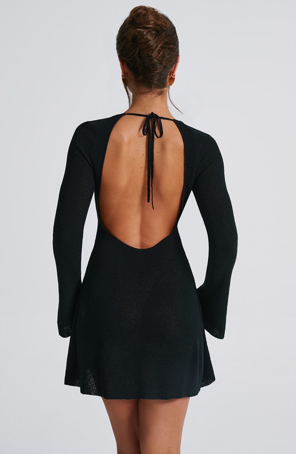 Robe Courte en Maille | Élégante & Intemporelle | Manches Évasées