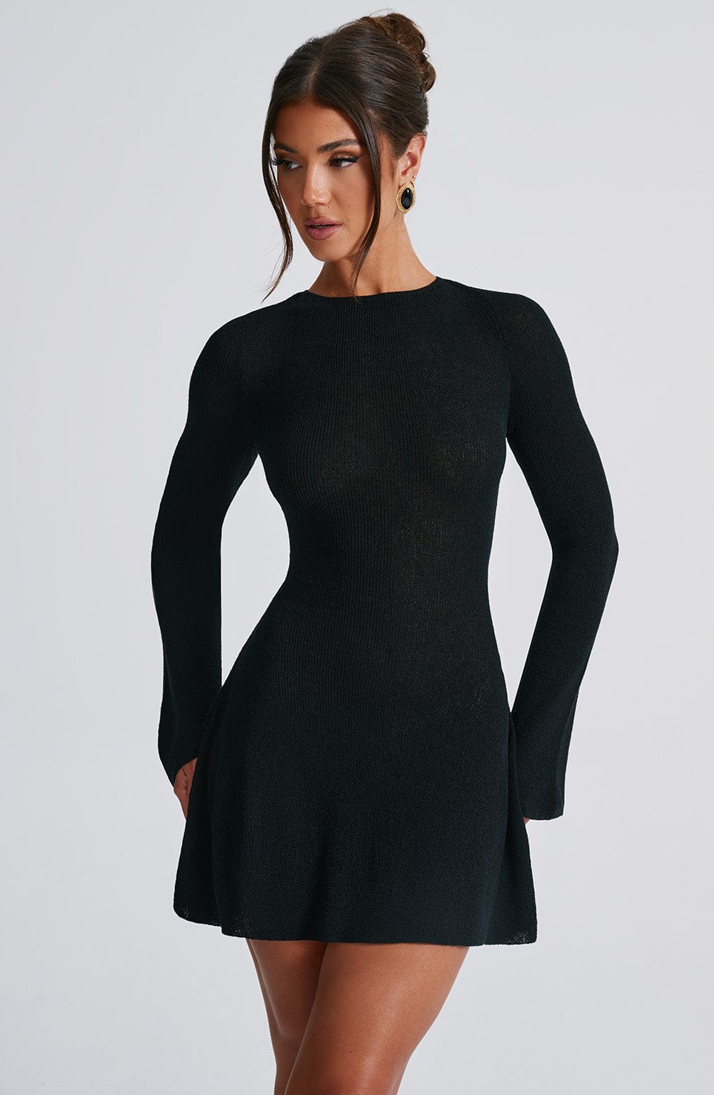 Robe Courte en Maille | Élégante & Intemporelle | Manches Évasées