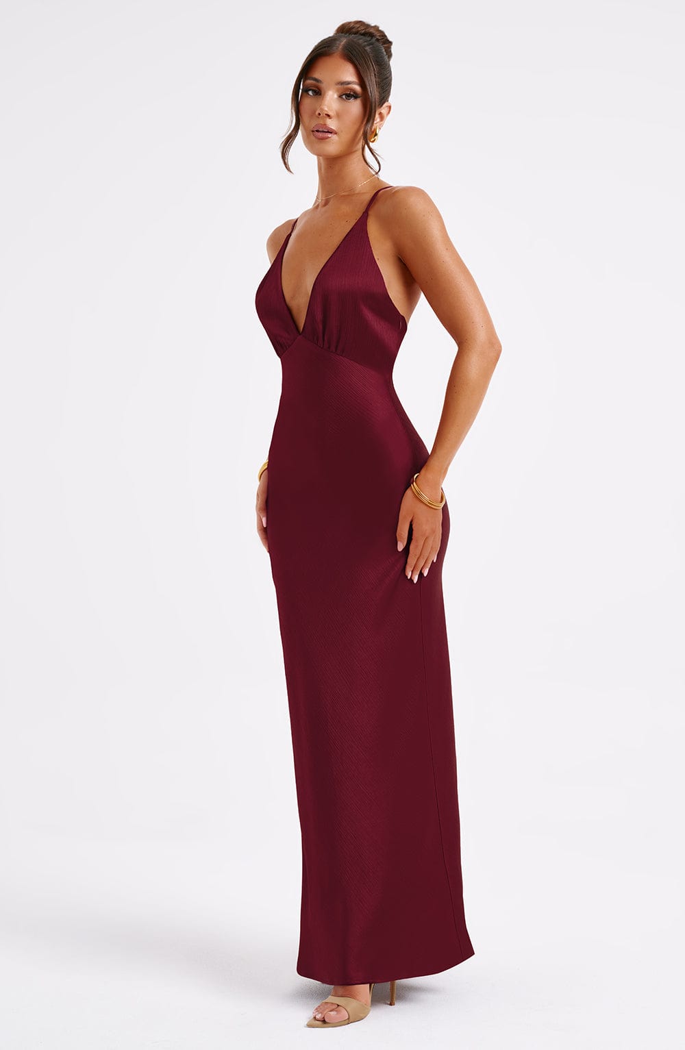 Robe Longue Évasée | Élégante & Minimaliste | Bretelles Fines