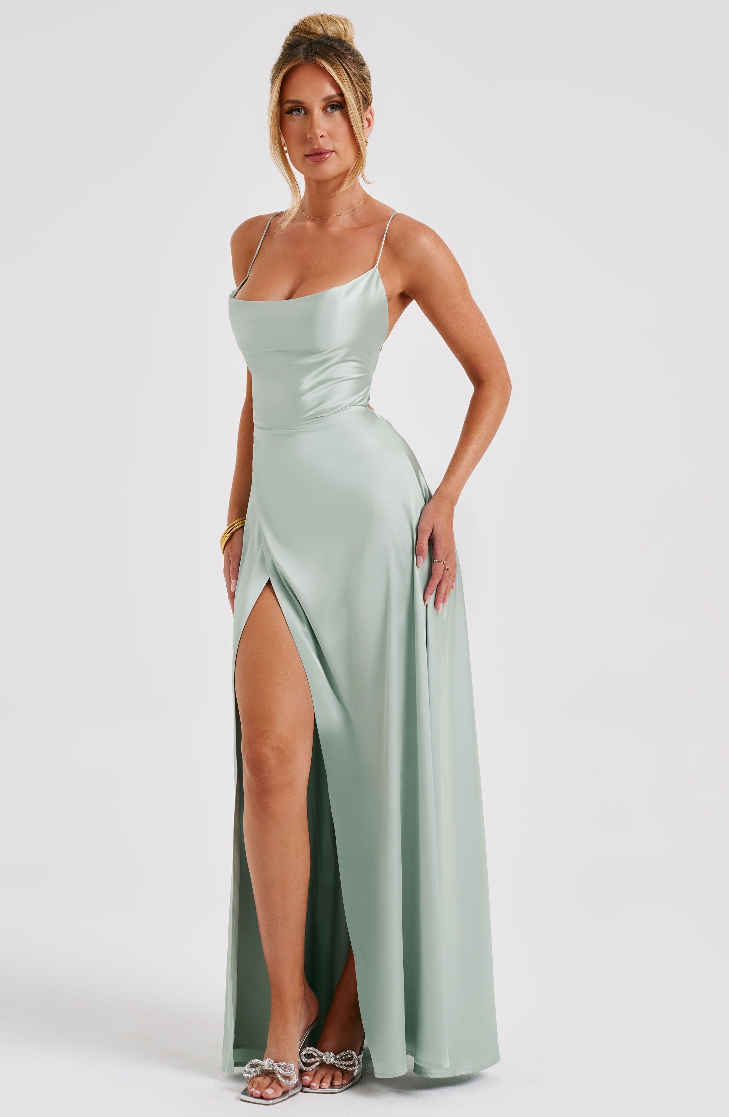 Robe Longue Moulante | Élégante & Sophistiquée | Épaules Dénudées