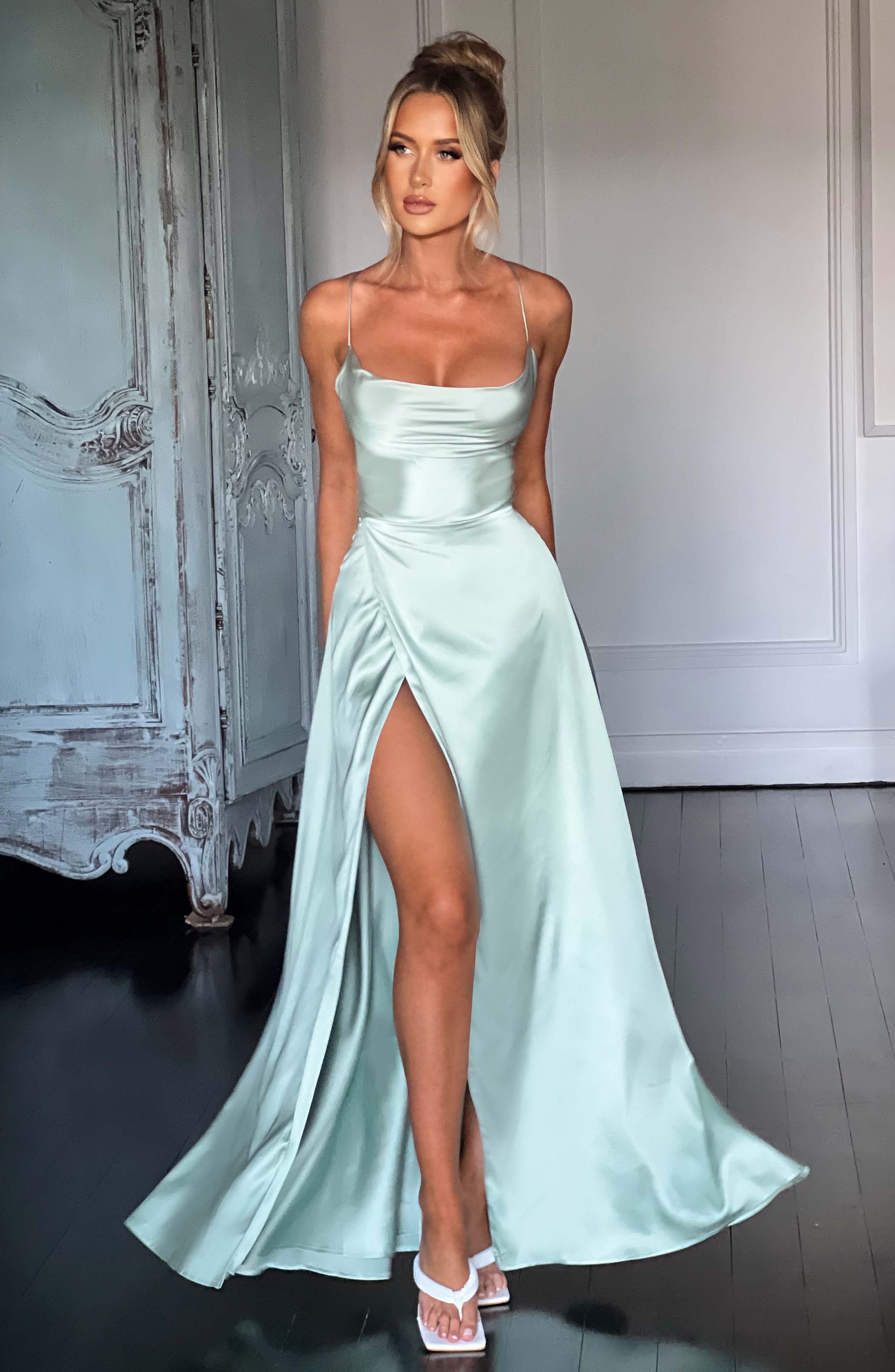 Robe Longue Moulante | Élégante & Sophistiquée | Épaules Dénudées