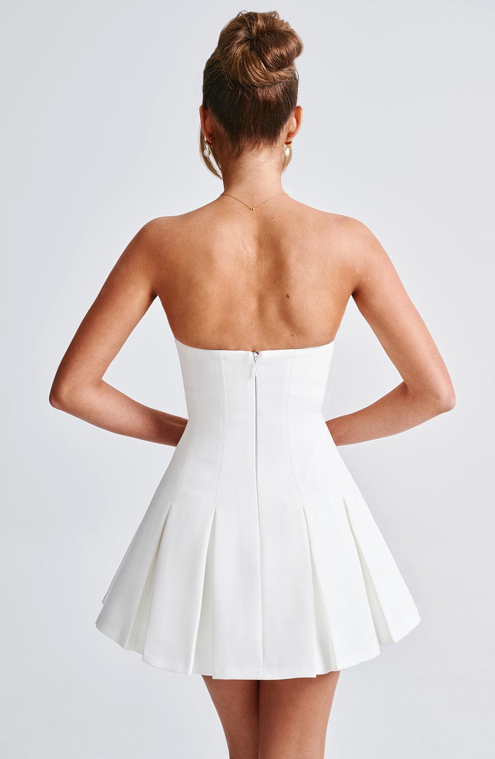 Robe Courte Bustier | Chic & Élégante | Jupe Plissée