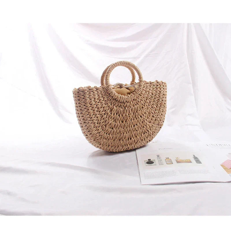 Sac Demi-Lune en Paille | Bohème Chic | Idéal pour l’Été