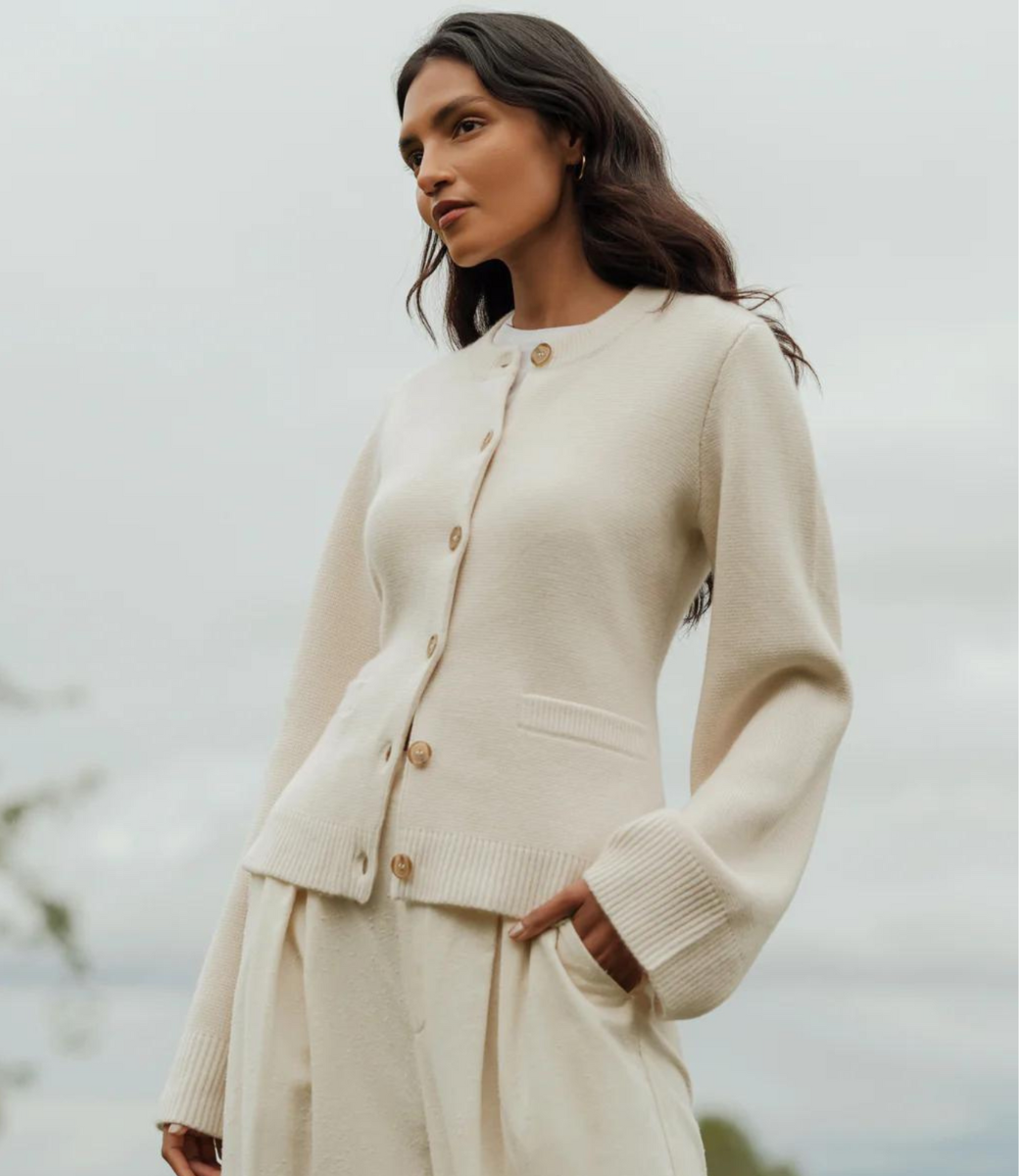 Elise - Cardigan Épuré | Laine Douce | Élégance Naturelle