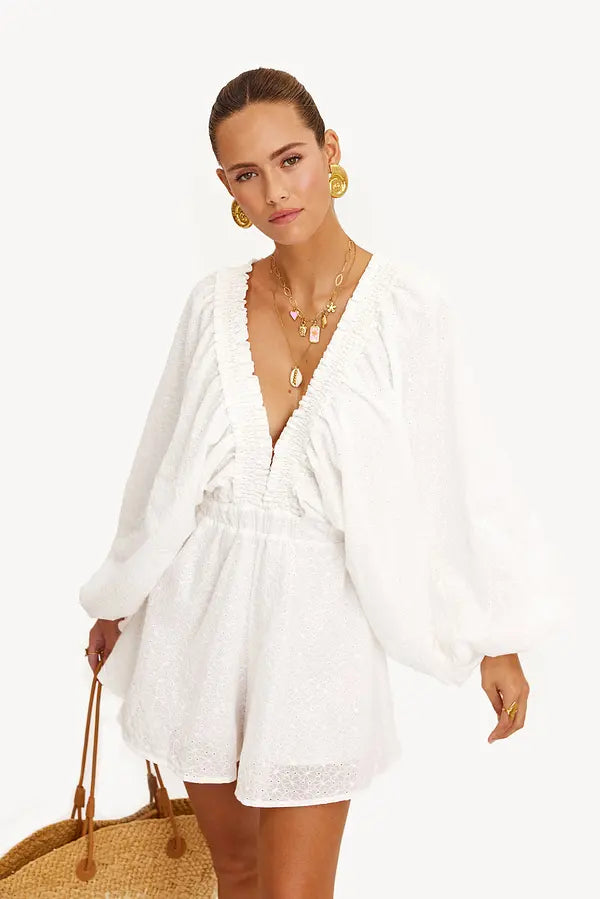 Amara - Robe Courte Noire | Manches Bouffantes | Élégante et Chic