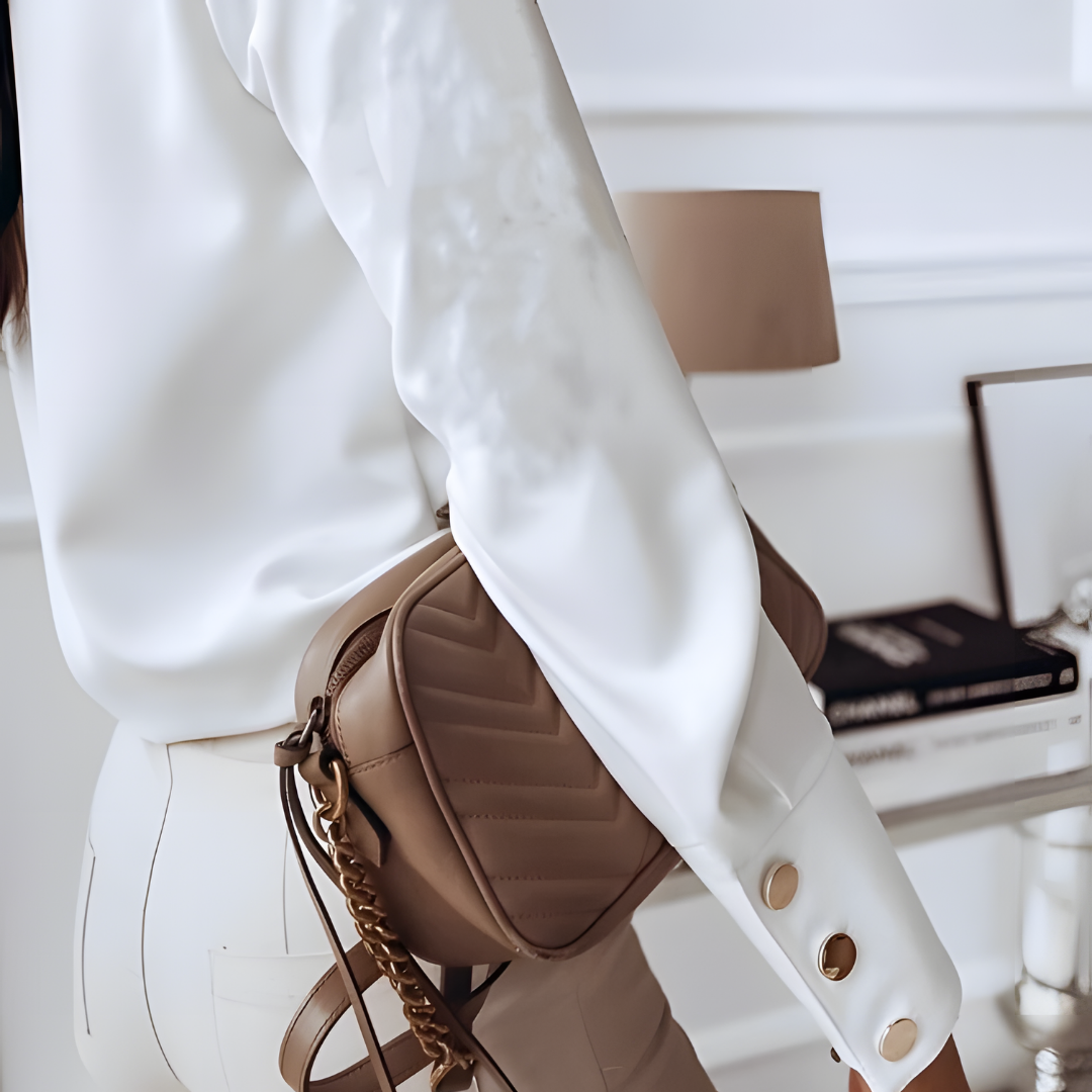 Chemise Blanche Femme | Boutonnage Asymétrique | Élégance Moderne