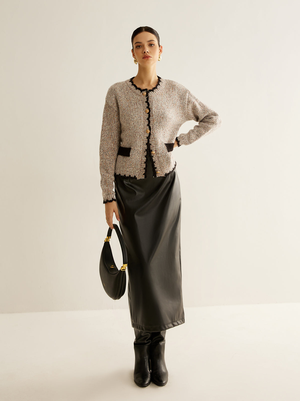 Victoria - Cardigan Tweed | Boutons Dorés | Chic & Élégant