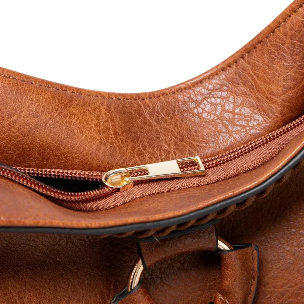 Sac Hobo avec Pampilles | Style Bohème et Espace Optimal