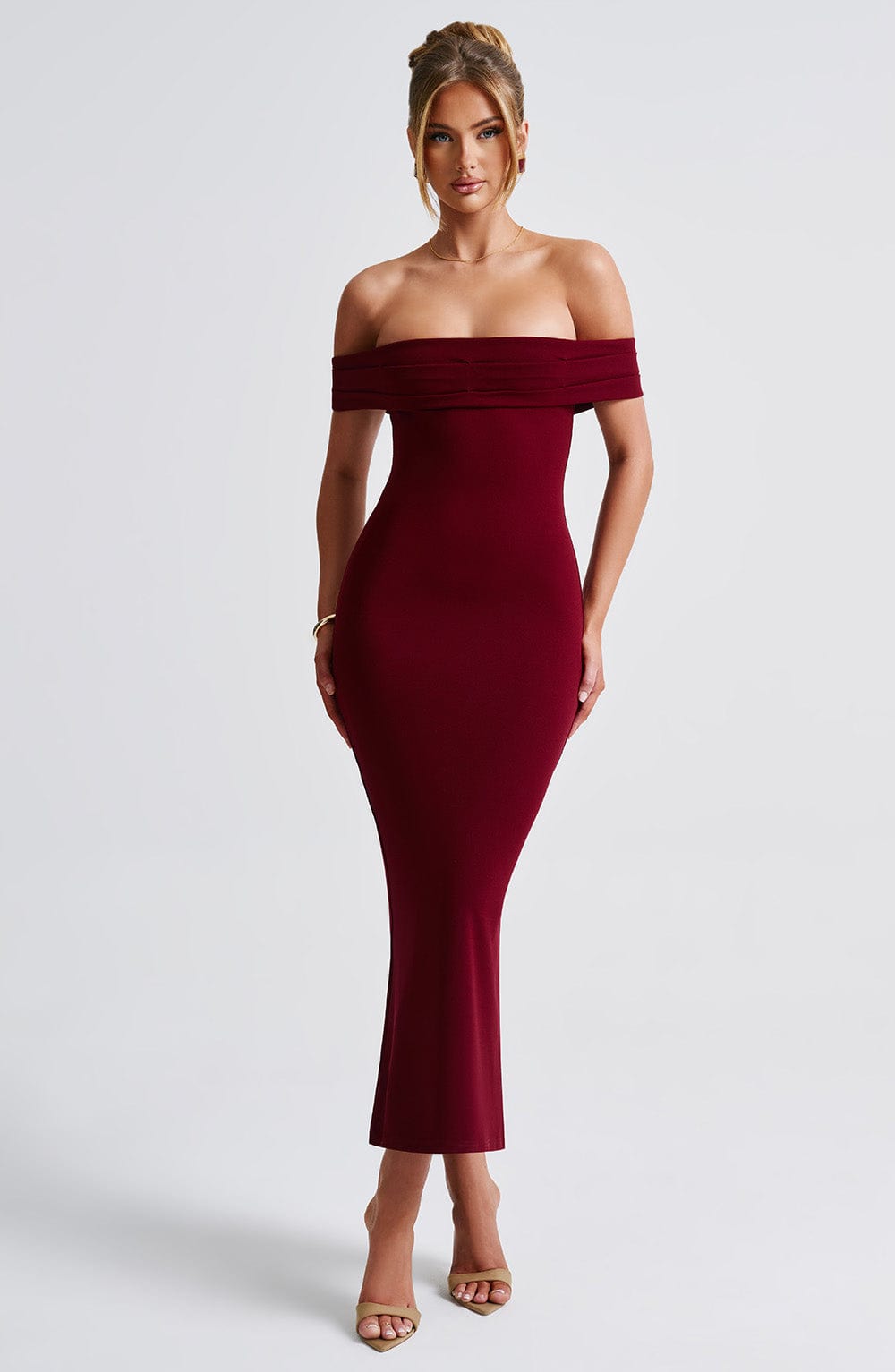 Robe Courte Pailletée | Élégante & Glamour | Manches Longues Transparentes